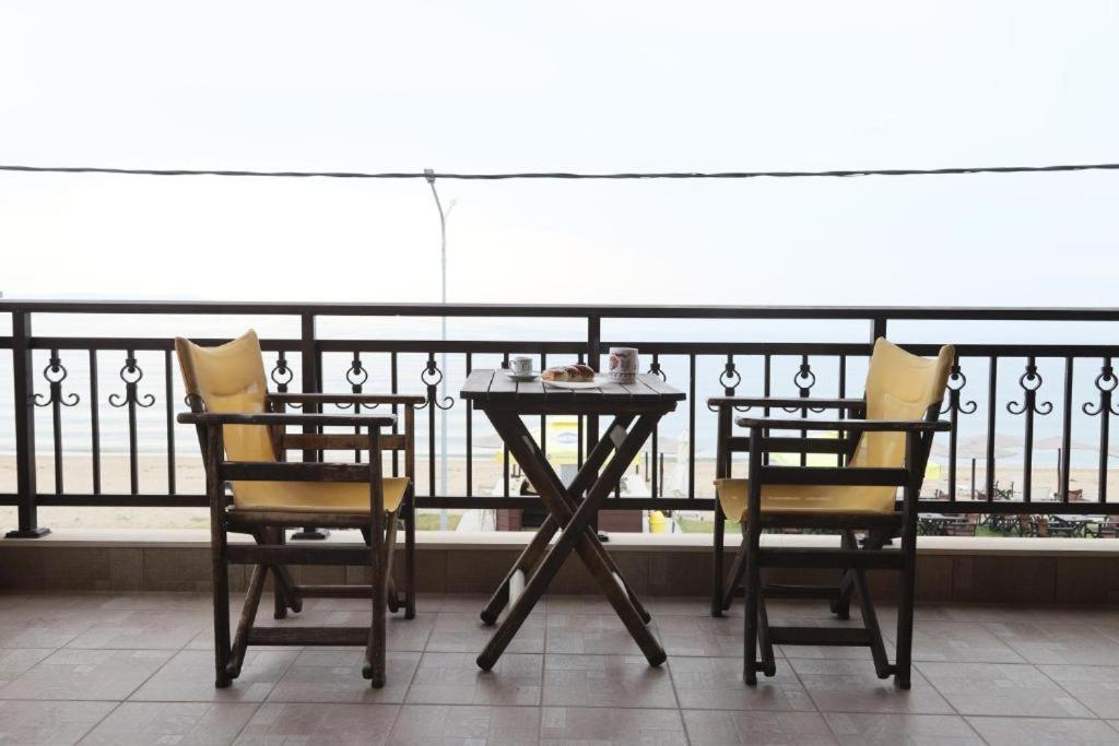 Villa Le Chocolate Nea Nea Vrasna Zewnętrze zdjęcie